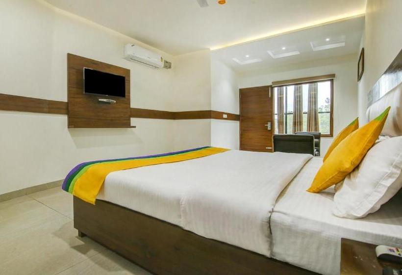 Hotell Treebo Trip Aditya & Kings