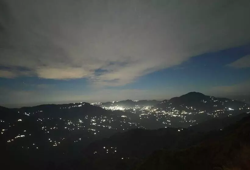 هتل Kali Tibba Resort