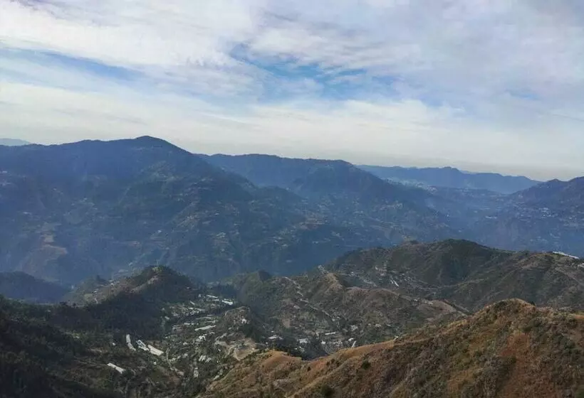 هتل Kali Tibba Resort
