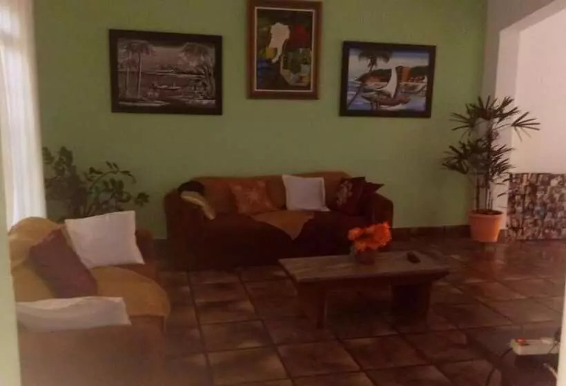 Hotelli Pousada Da Célia