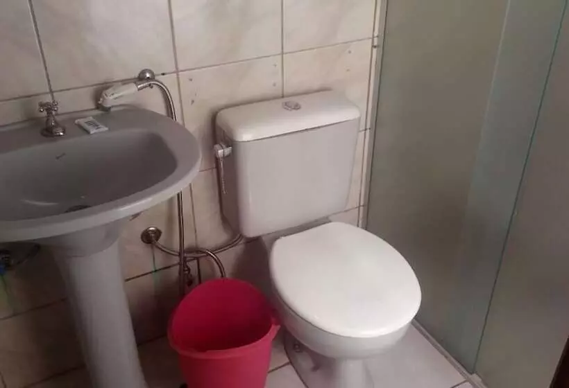 Hotelli Pousada Da Célia