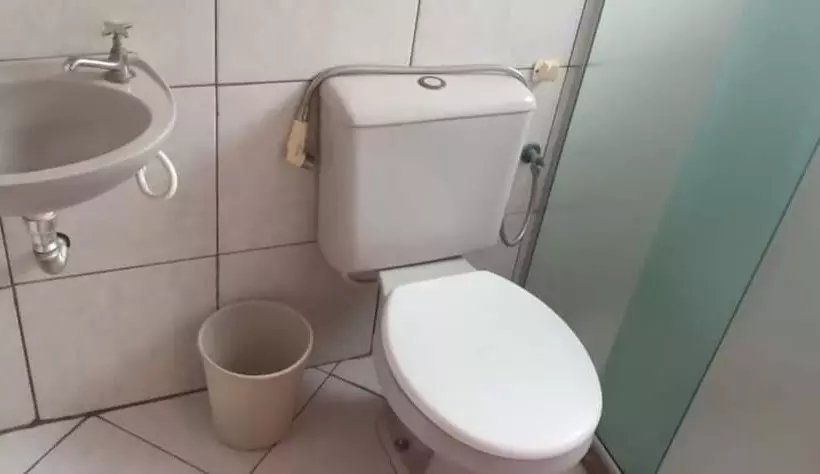 Hotelli Pousada Da Célia