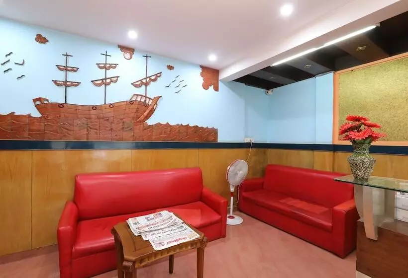 ホテル Sanman Regency By Oyo Rooms