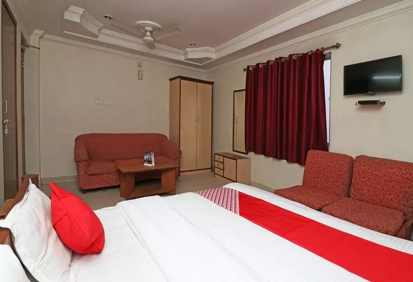 Hotelli Shiva By Oyo Rooms