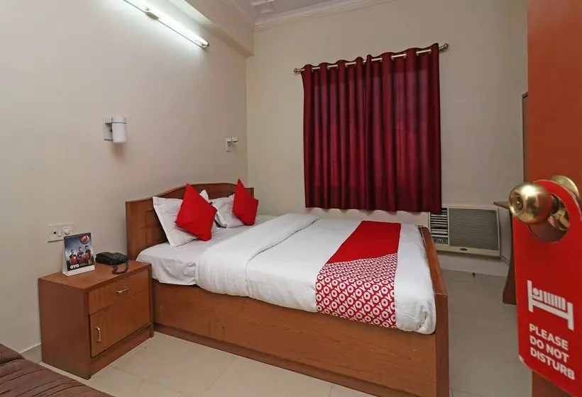 Hotelli Shiva By Oyo Rooms