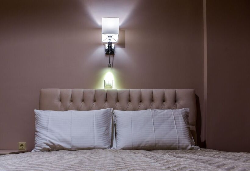 Пансион Elia Deluxe Accommodation