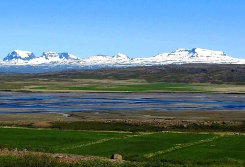 پانسیون Litlabjarg Guesthouse