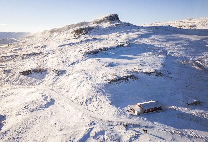 پانسیون Litlabjarg Guesthouse