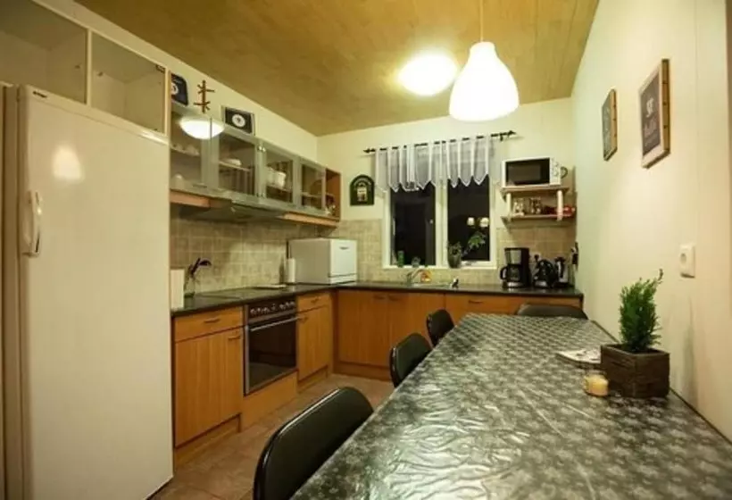 پانسیون Litlabjarg Guesthouse