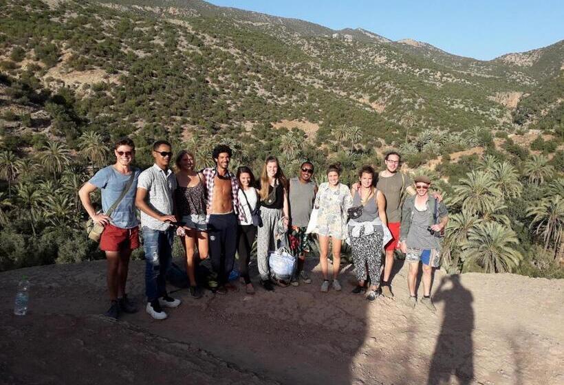 هاستل Kasbari House