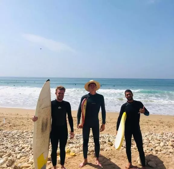 Retkeilymaja Kasbari House