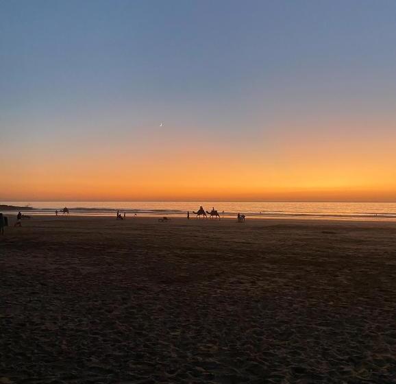 هاستل Kasbari House