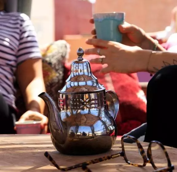 Retkeilymaja Kasbari House