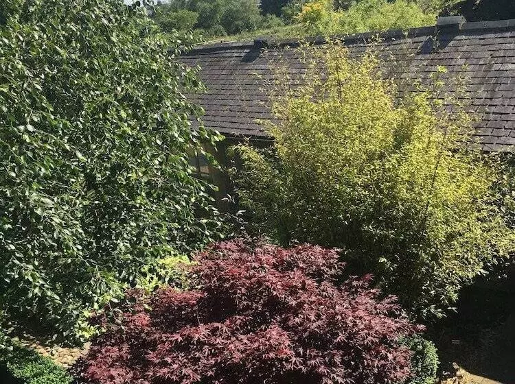 Aamiaismajoitus (B&B) Hemples Lodge