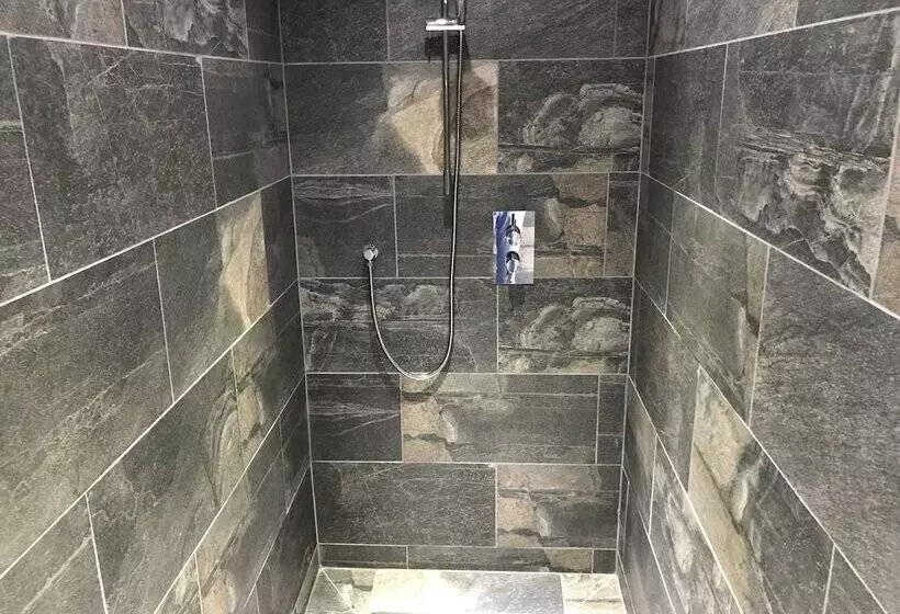 Aamiaismajoitus (B&B) Hemples Lodge