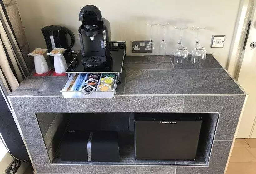 Aamiaismajoitus (B&B) Hemples Lodge