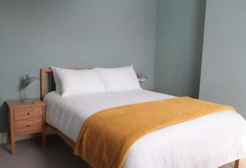 Aamiaismajoitus (B&B) Number 6