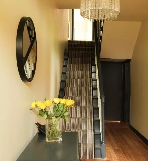 Aamiaismajoitus (B&B) Number 6