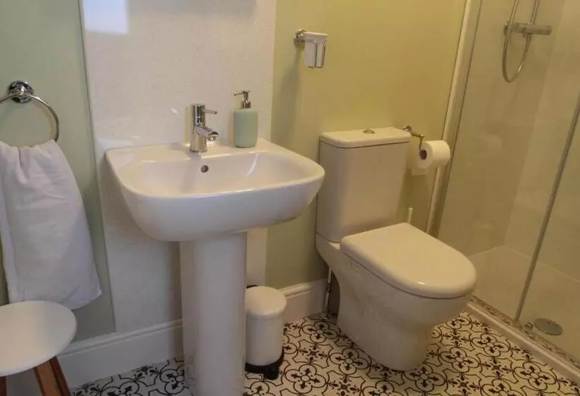 Aamiaismajoitus (B&B) Number 6