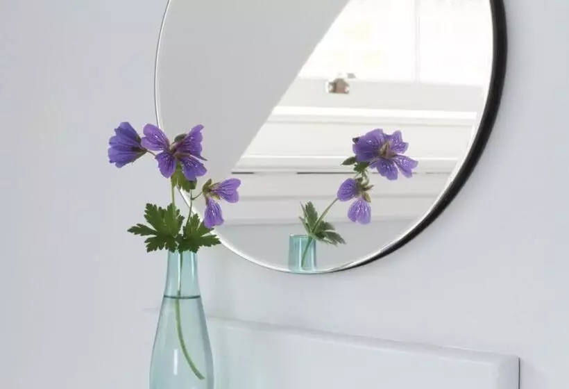 Aamiaismajoitus (B&B) Number 6