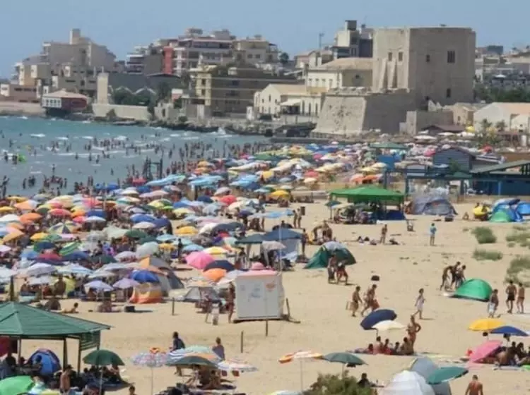 Aamiaismajoitus (B&B) Oasi Del Sud