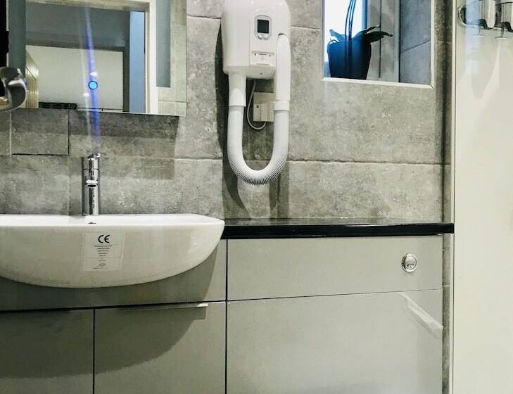 تختخواب و صبحانه Oxford Studios