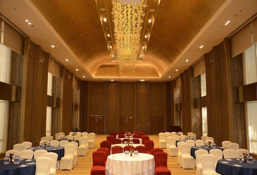 هتل Aloft Kathmandu Thamel