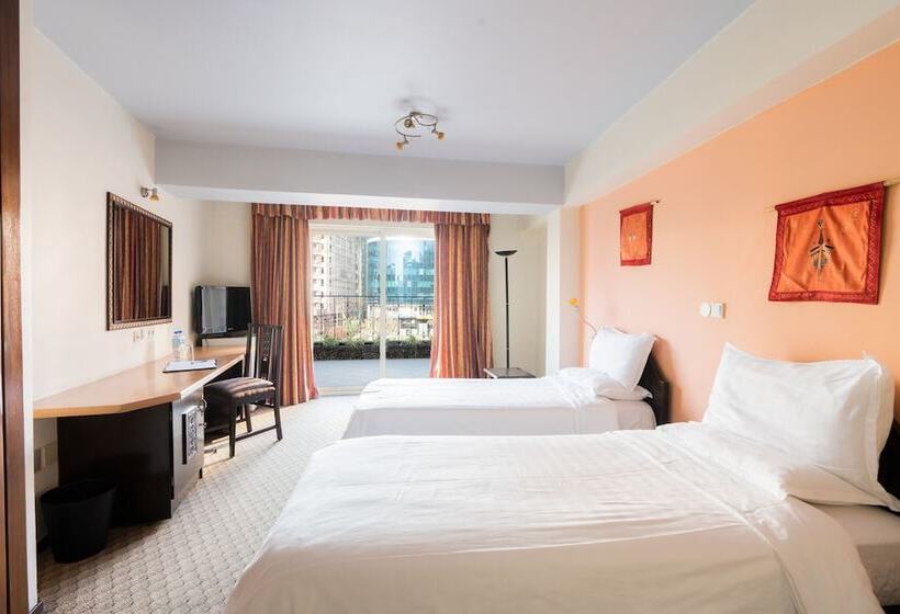 هتل Beer Garden Inn