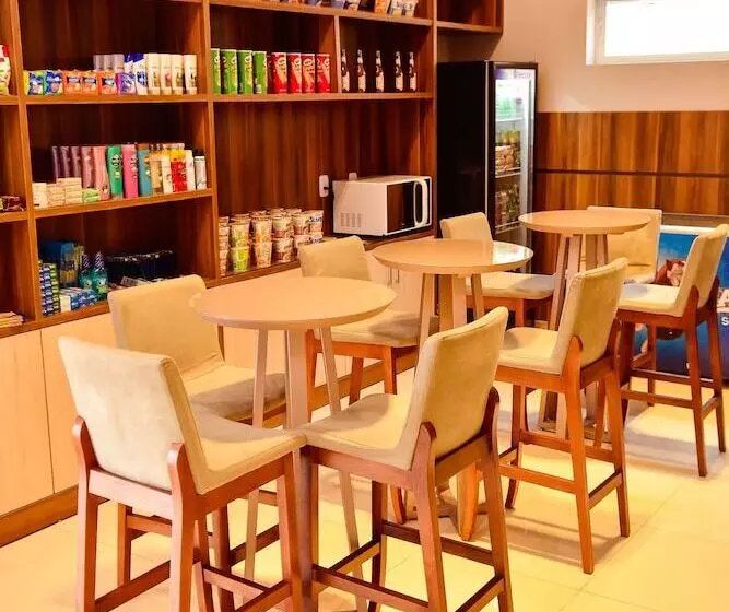 ホテル Forte Express