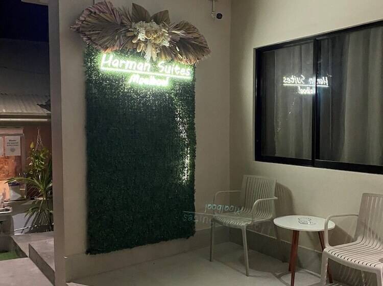 هتل Harman Suites Moalboal