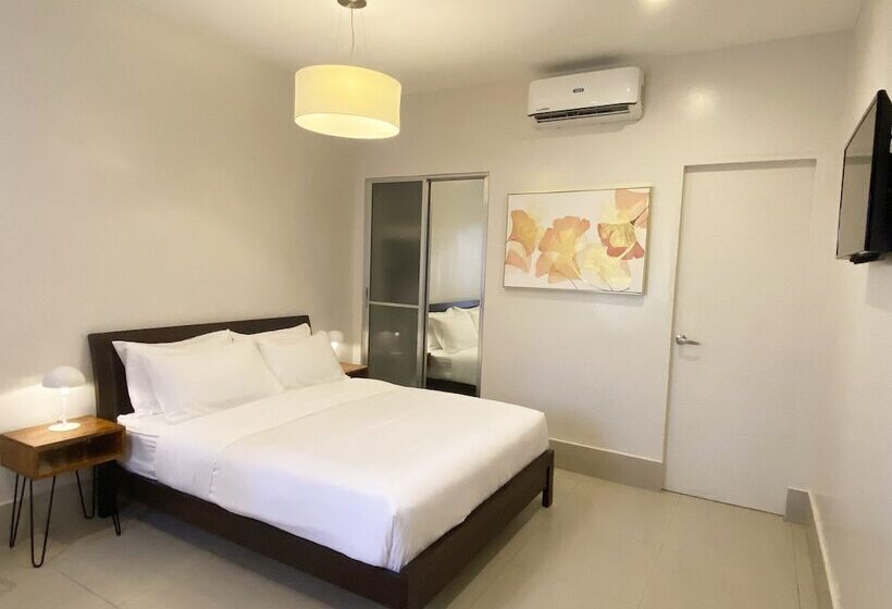 هتل Harman Suites Moalboal