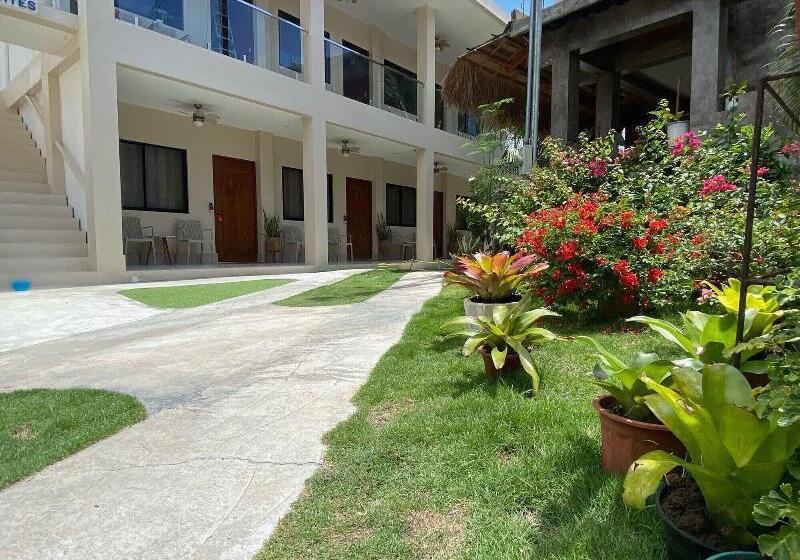 هتل Harman Suites Moalboal