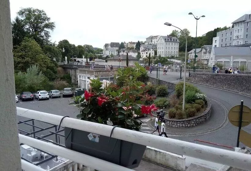 ホテル Hôtel Marquette