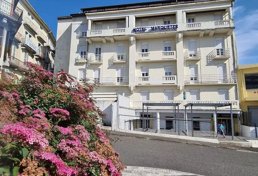 ホテル Hôtel Marquette
