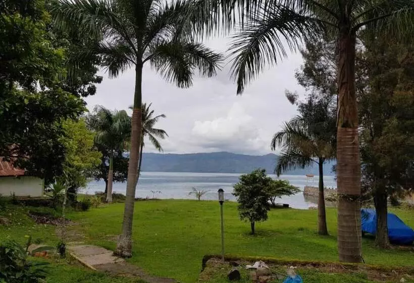 Hotelli Penginapan Rodeo