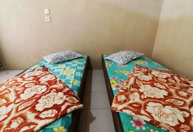 Hotelli Penginapan Rodeo