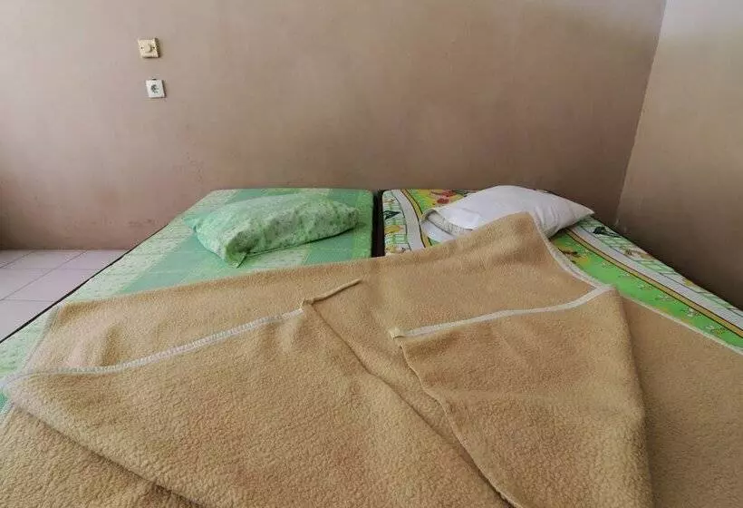Hotelli Penginapan Rodeo