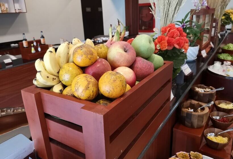 בית מלון כפרי Tmark Resort Vang Vieng