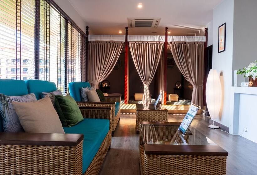 בית מלון כפרי Tmark Resort Vang Vieng