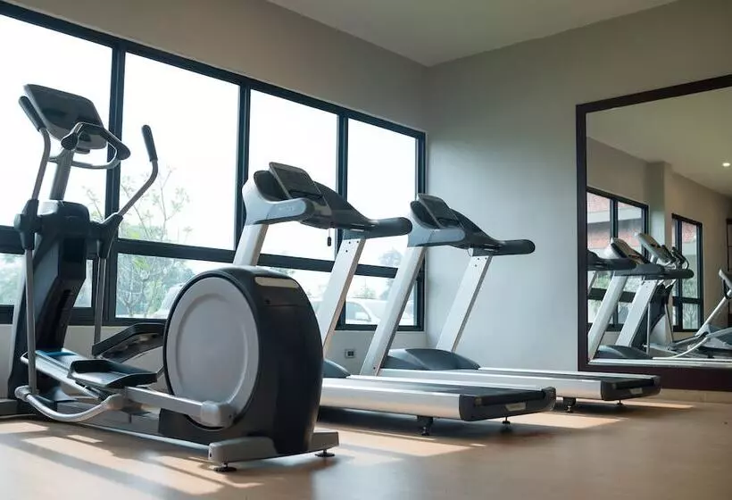 Hotelli Tmark Resort Vang Vieng