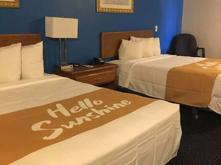 هتل Days Inn By Wyndham Pocatello University Area