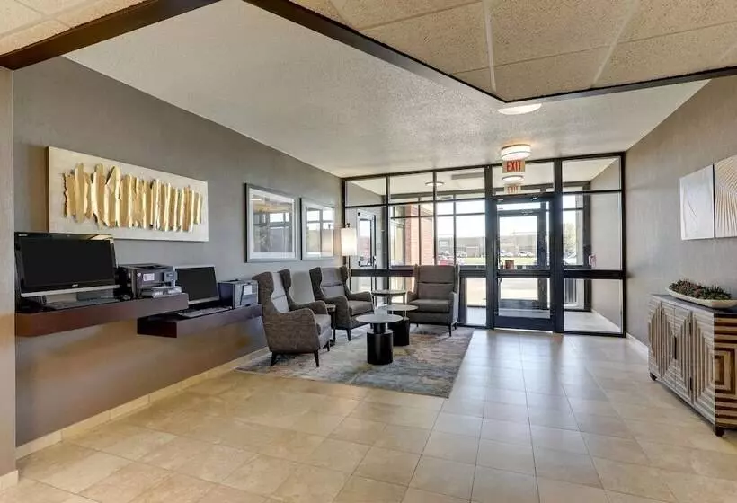 호텔 Drury Inn & Suites Marion