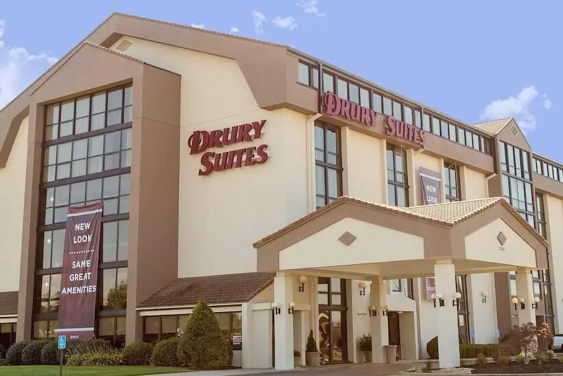 ホテル Drury Inn & Suites Paducah