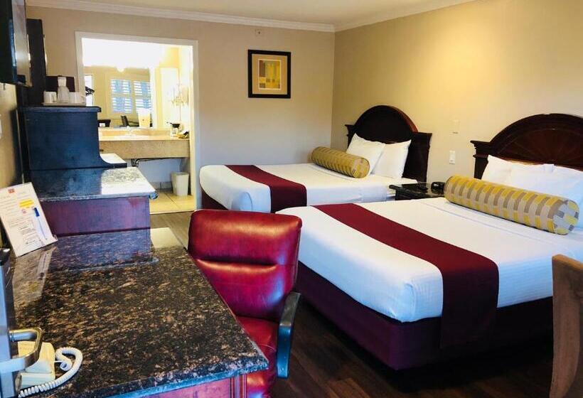 בית מלון כפרי Dynasty Suites