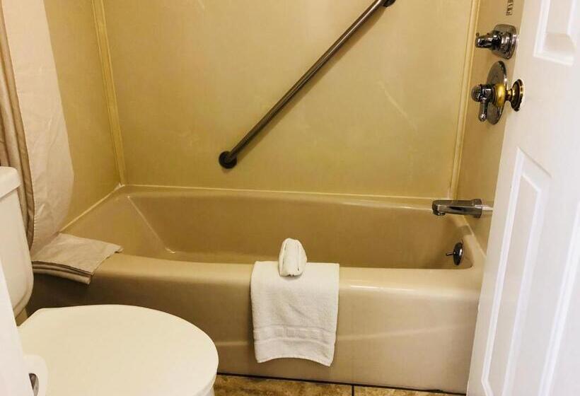 בית מלון כפרי Dynasty Suites