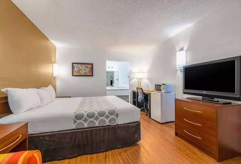 فندق Econo Lodge