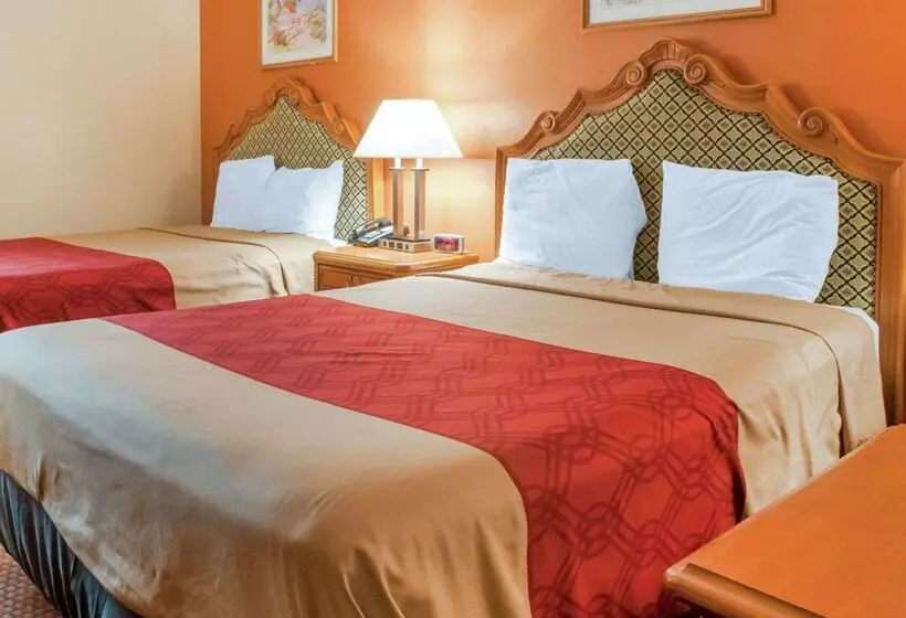 فندق Econo Lodge Hobbs