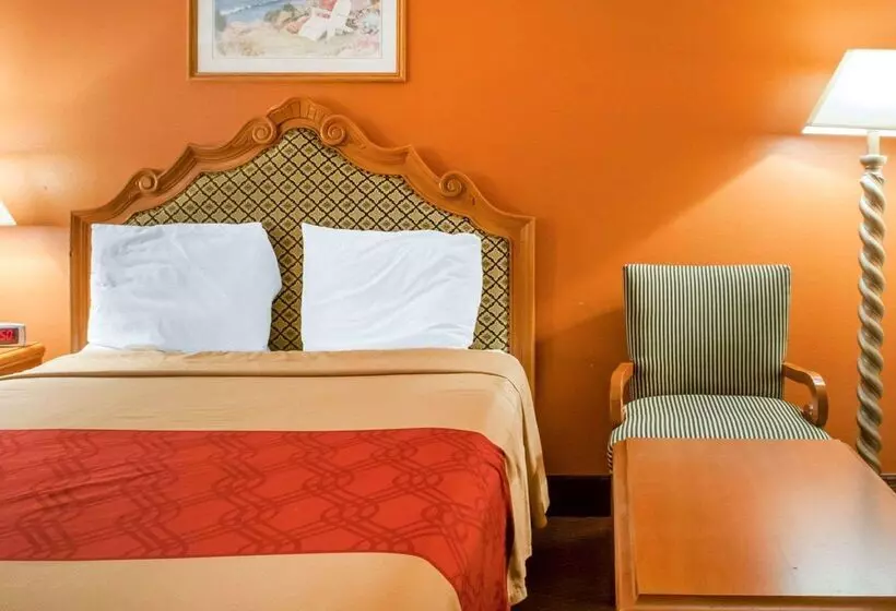 فندق Econo Lodge Hobbs