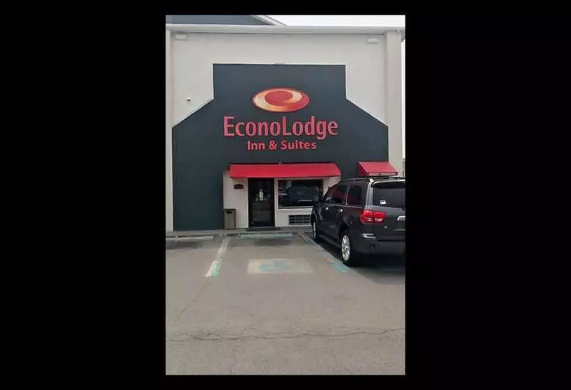 酒店 Econo Lodge Inn & Suites I 64 & Us 13