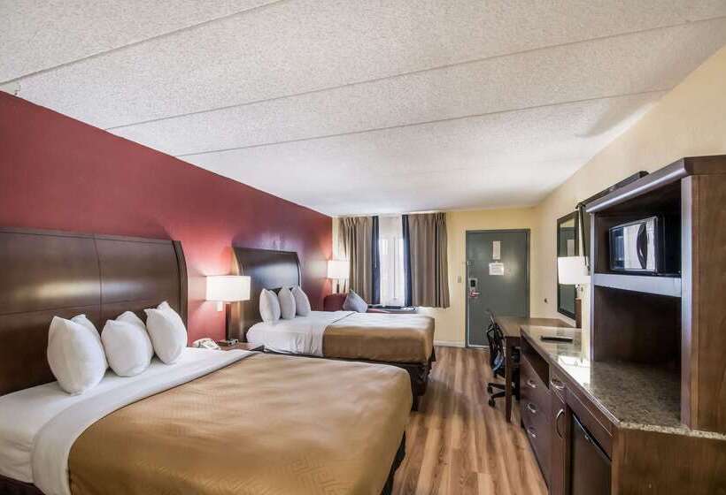 فندق Econo Lodge Kearney Liberty
